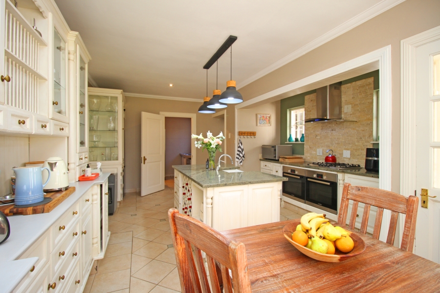 3 Bedroom Property for Sale in Abbotsford Gauteng