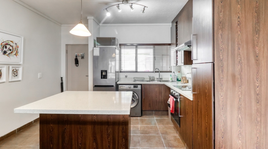 2 Bedroom Property for Sale in Fourways Gauteng