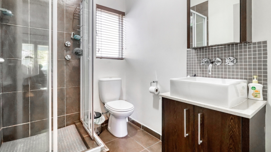 2 Bedroom Property for Sale in Fourways Gauteng