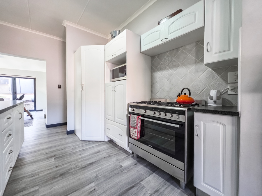 3 Bedroom Property for Sale in Moreleta Park Gauteng