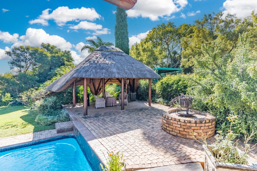 4 Bedroom Property for Sale in Eldoraigne Gauteng