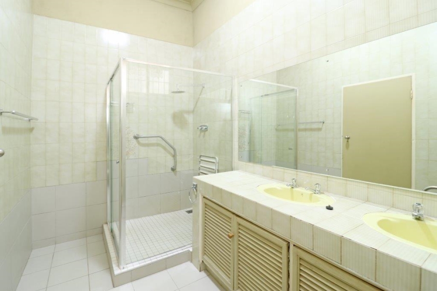 To Let 3 Bedroom Property for Rent in Northcliff Gauteng