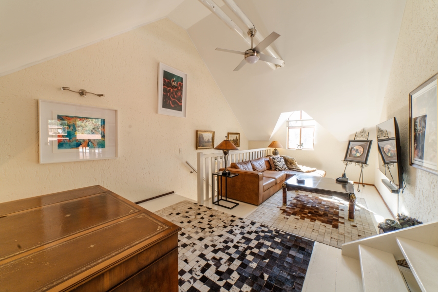 To Let 1 Bedroom Property for Rent in Magaliessig Gauteng