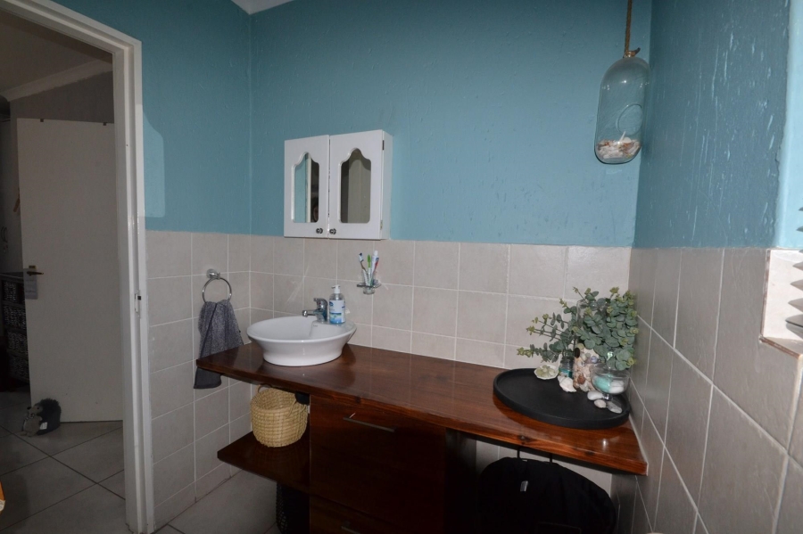 To Let 2 Bedroom Property for Rent in Greenstone Hill Gauteng