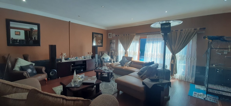 3 Bedroom Property for Sale in Glen Erasmia Gauteng