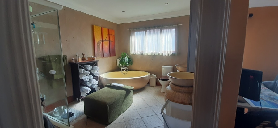 3 Bedroom Property for Sale in Glen Erasmia Gauteng
