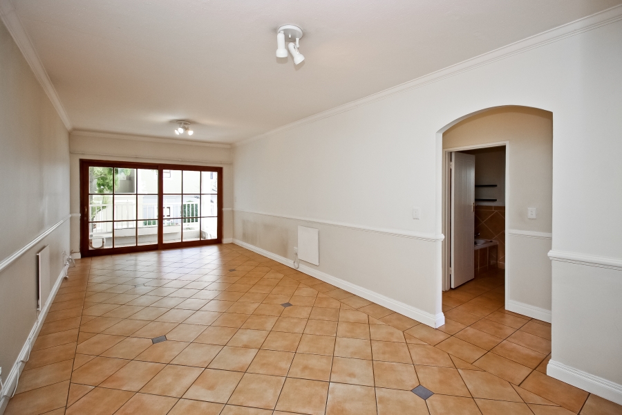 2 Bedroom Property for Sale in Saxonwold Gauteng