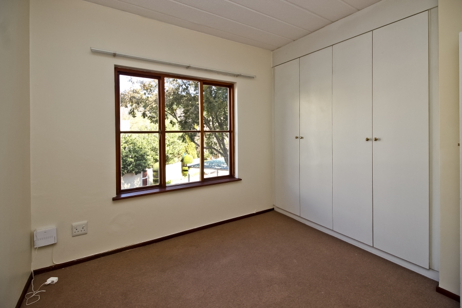 2 Bedroom Property for Sale in Saxonwold Gauteng