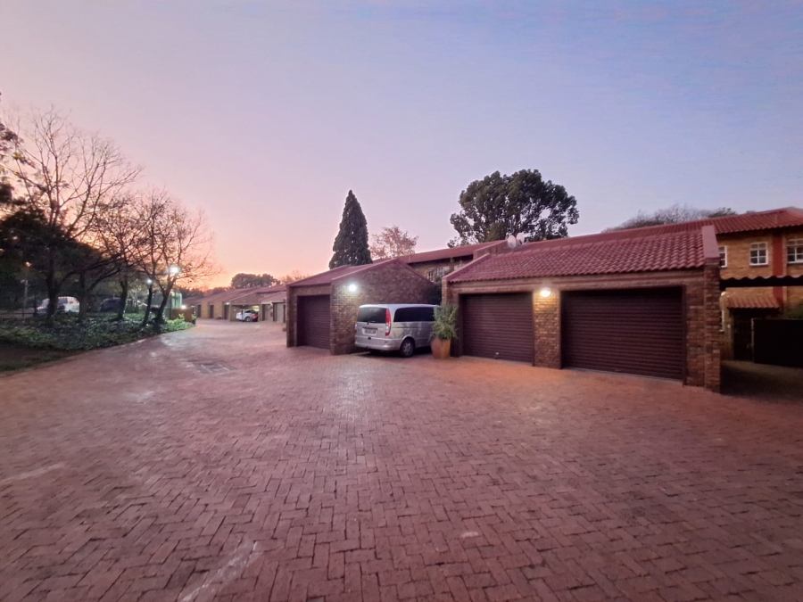 3 Bedroom Property for Sale in Hennopspark Gauteng