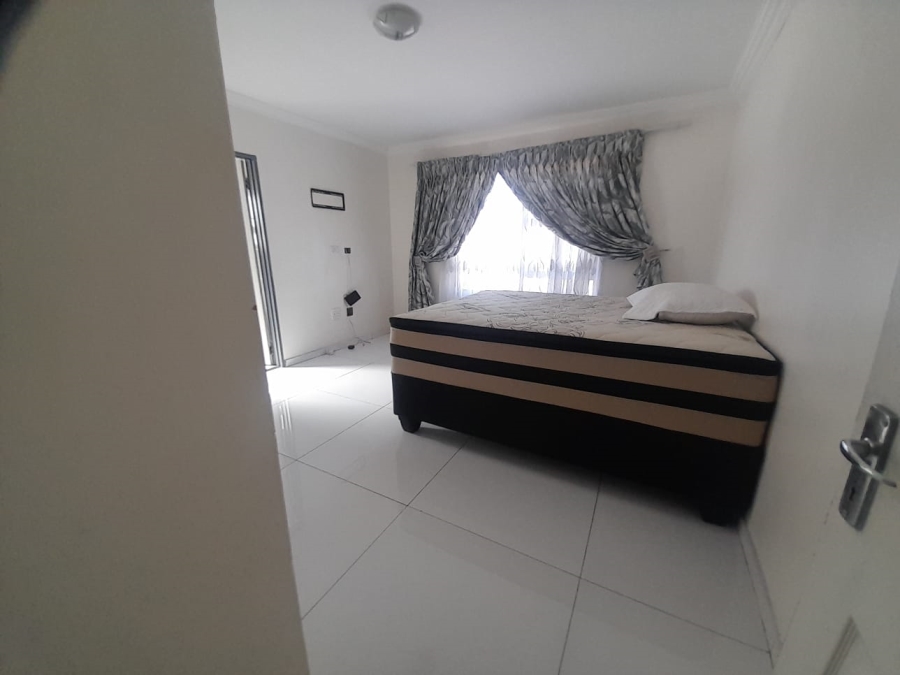 To Let 3 Bedroom Property for Rent in Three Rivers East Gauteng