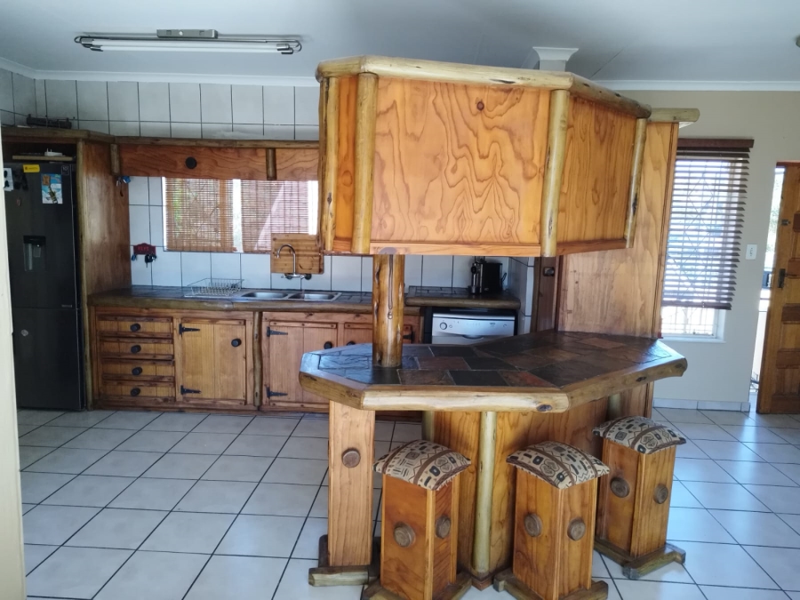3 Bedroom Property for Sale in Wilro Park Gauteng