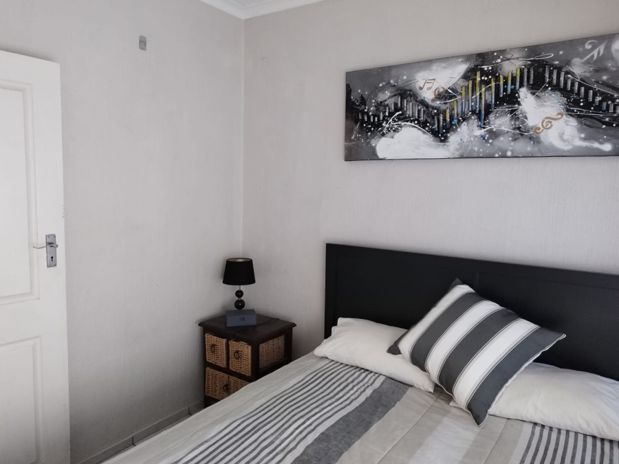 3 Bedroom Property for Sale in Wilro Park Gauteng