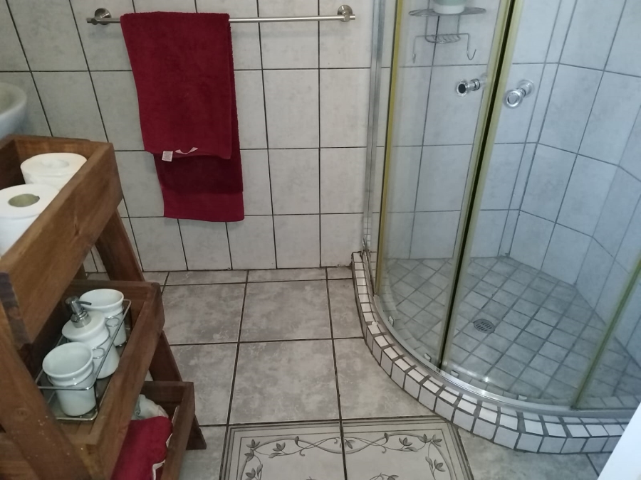 3 Bedroom Property for Sale in Wilro Park Gauteng