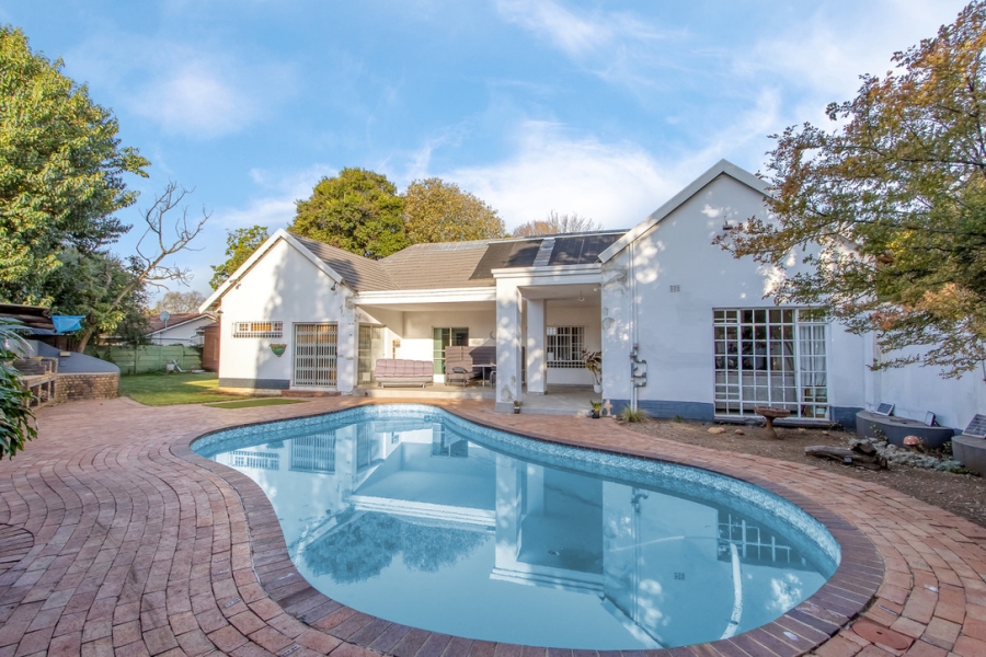 4 Bedroom Property for Sale in Franklin Roosevelt Park Gauteng