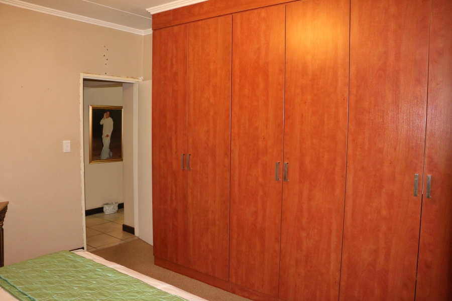 To Let 2 Bedroom Property for Rent in Sunninghill Gauteng