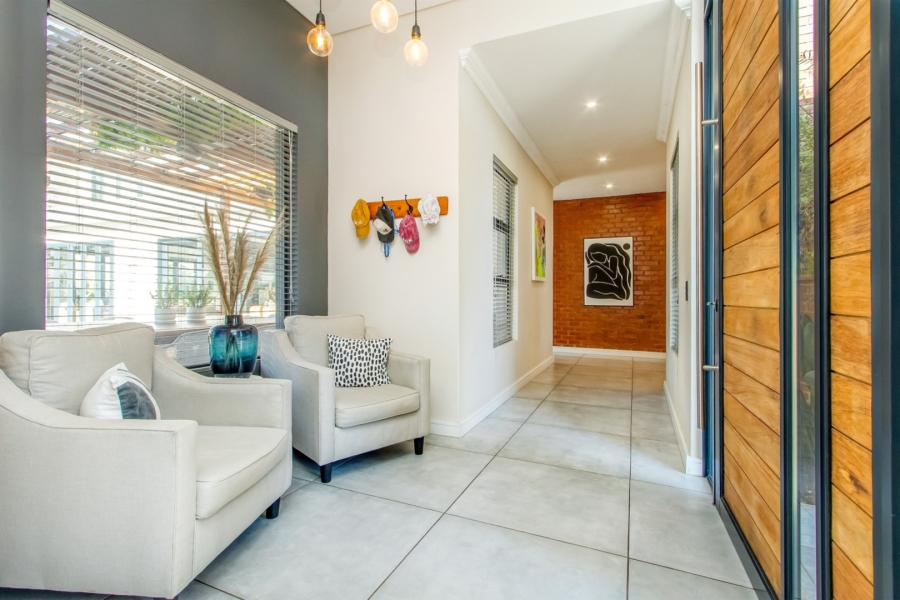 4 Bedroom Property for Sale in Helderfontein Estate Gauteng