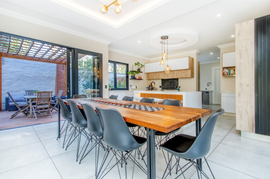 4 Bedroom Property for Sale in Helderfontein Estate Gauteng