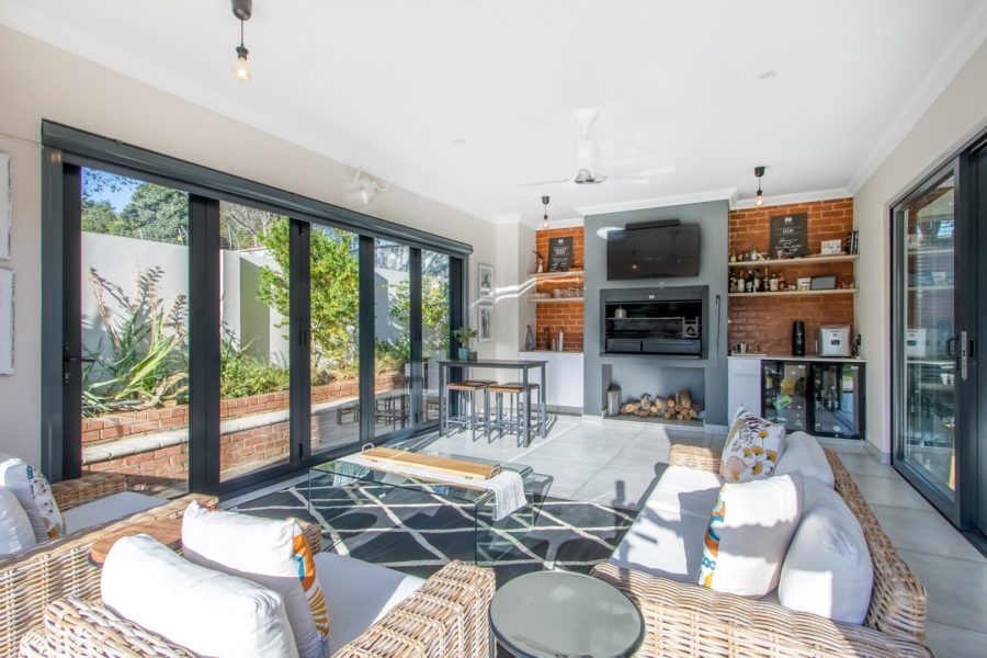 4 Bedroom Property for Sale in Helderfontein Estate Gauteng