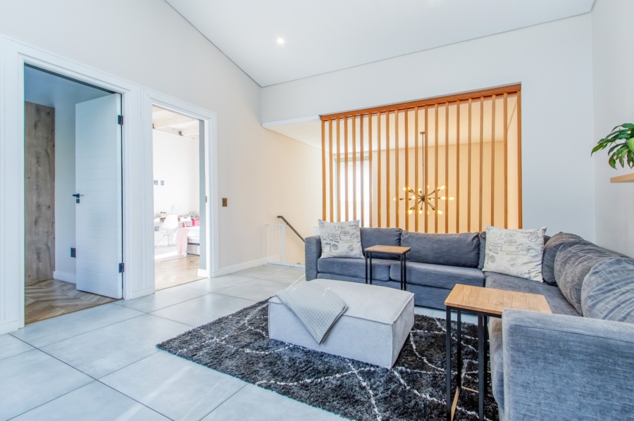 4 Bedroom Property for Sale in Helderfontein Estate Gauteng