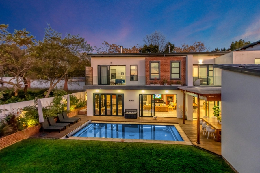 4 Bedroom Property for Sale in Helderfontein Estate Gauteng