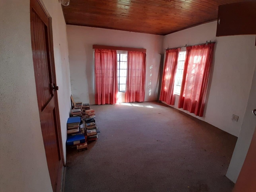 5 Bedroom Property for Sale in Bultfontein A H Gauteng