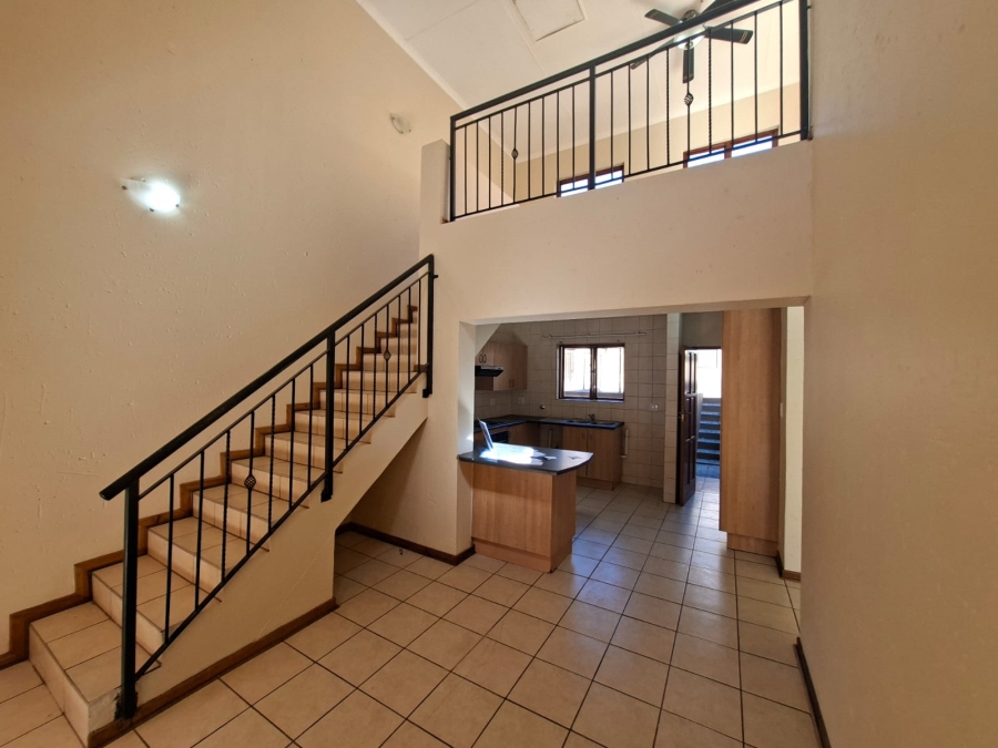 2 Bedroom Property for Sale in Noordheuwel Gauteng