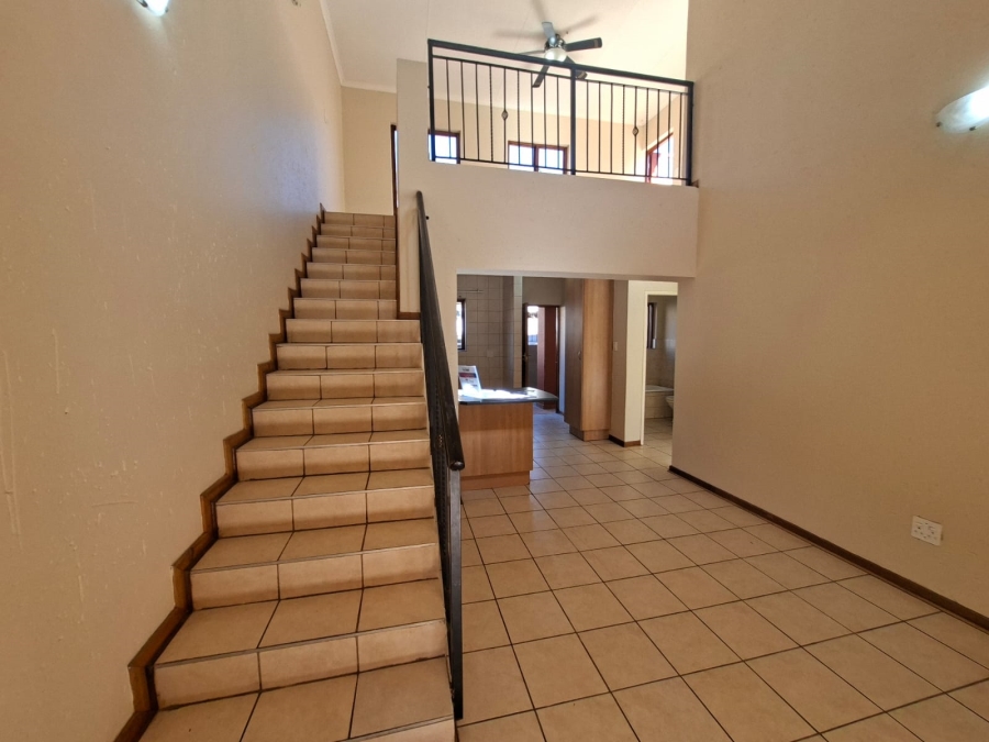 2 Bedroom Property for Sale in Noordheuwel Gauteng