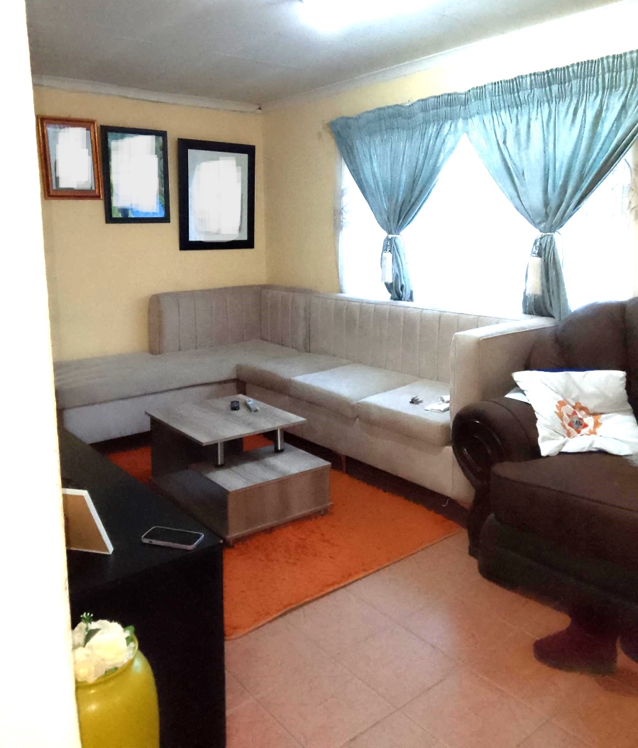 10 Bedroom Property for Sale in Rabie Ridge Gauteng