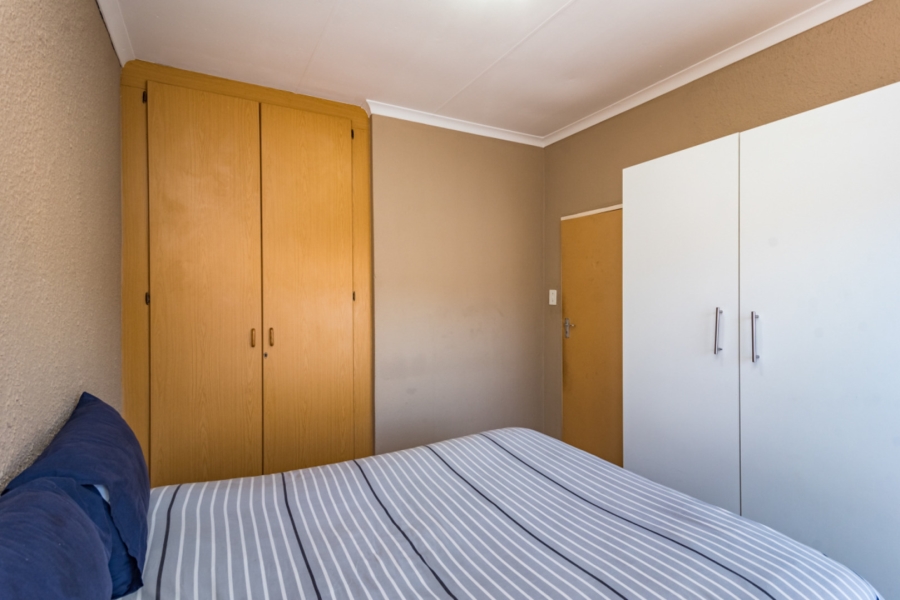 To Let 2 Bedroom Property for Rent in Noordheuwel Gauteng
