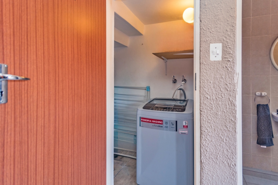 To Let 2 Bedroom Property for Rent in Noordheuwel Gauteng