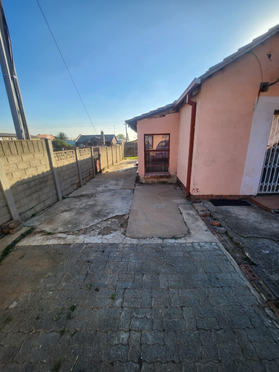 3 Bedroom Property for Sale in Eldorado Park Gauteng
