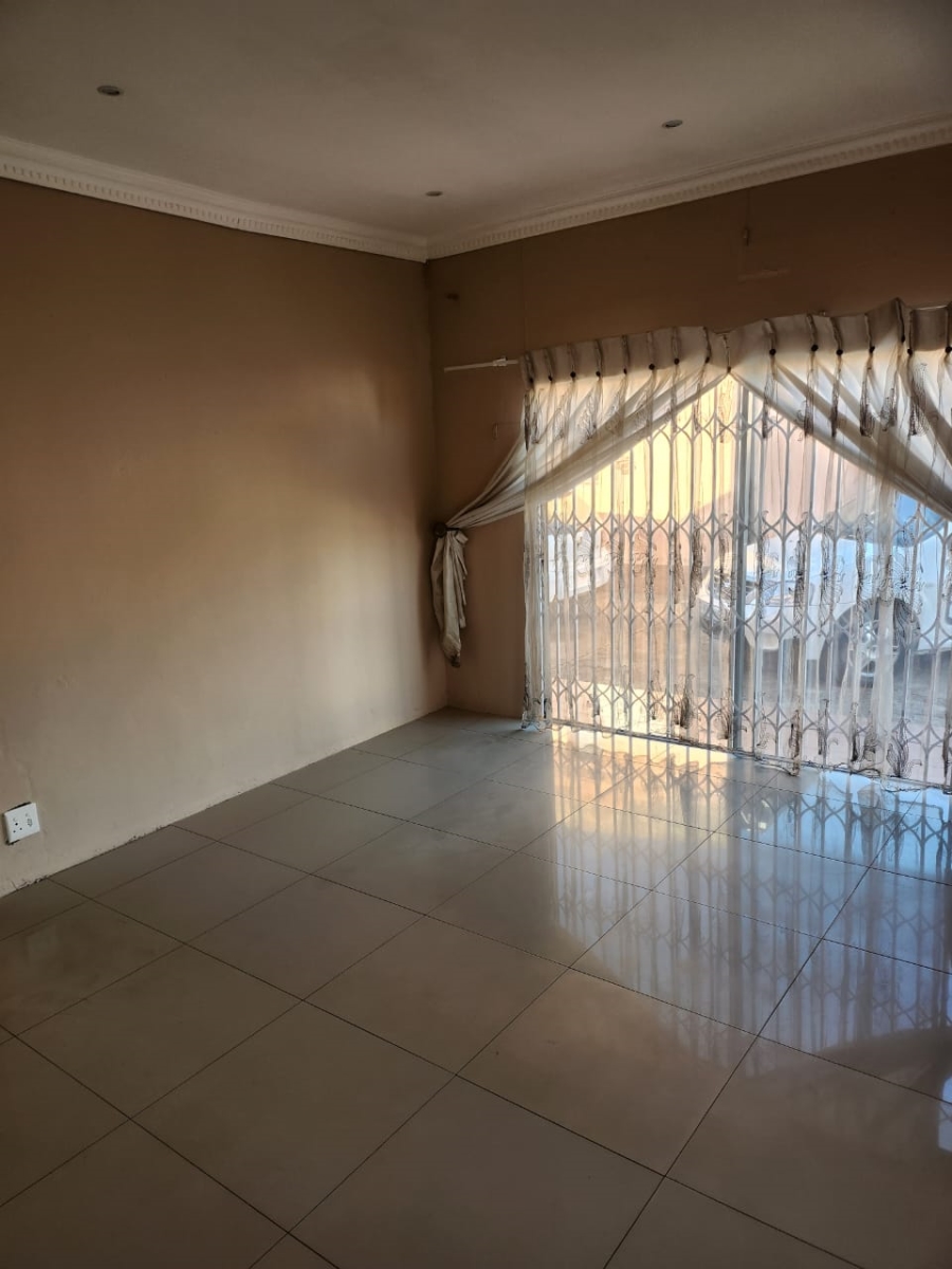3 Bedroom Property for Sale in Eldorado Park Gauteng