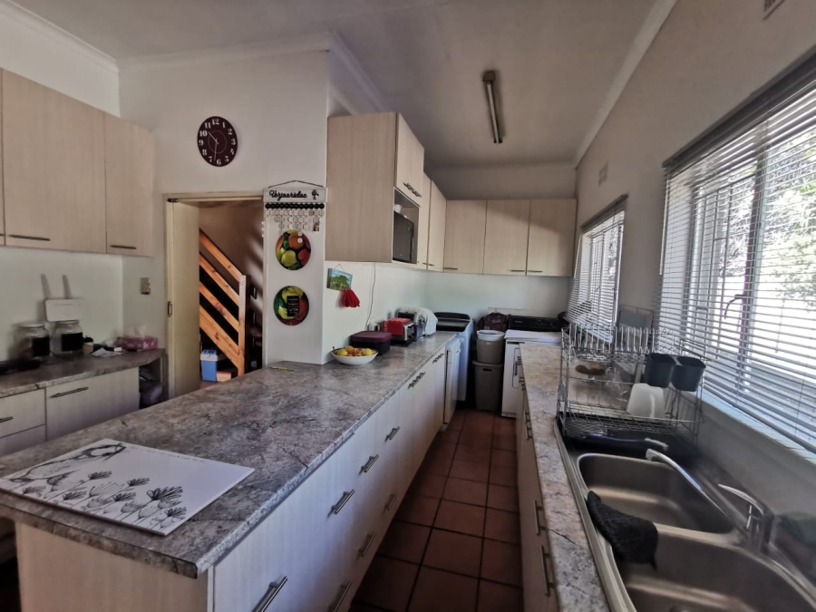 4 Bedroom Property for Sale in Brackendowns Gauteng