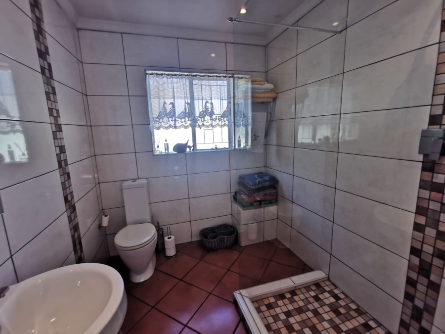 4 Bedroom Property for Sale in Brackendowns Gauteng