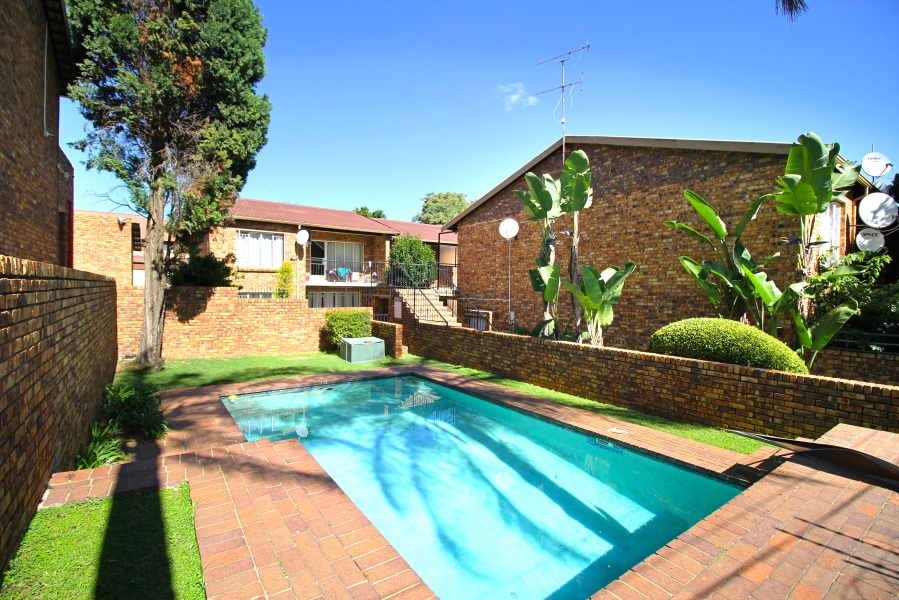 2 Bedroom Property for Sale in Ferndale Gauteng