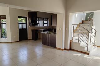 3 Bedroom Property for Sale in Greenstone Hill Gauteng