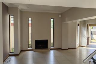 3 Bedroom Property for Sale in Greenstone Hill Gauteng