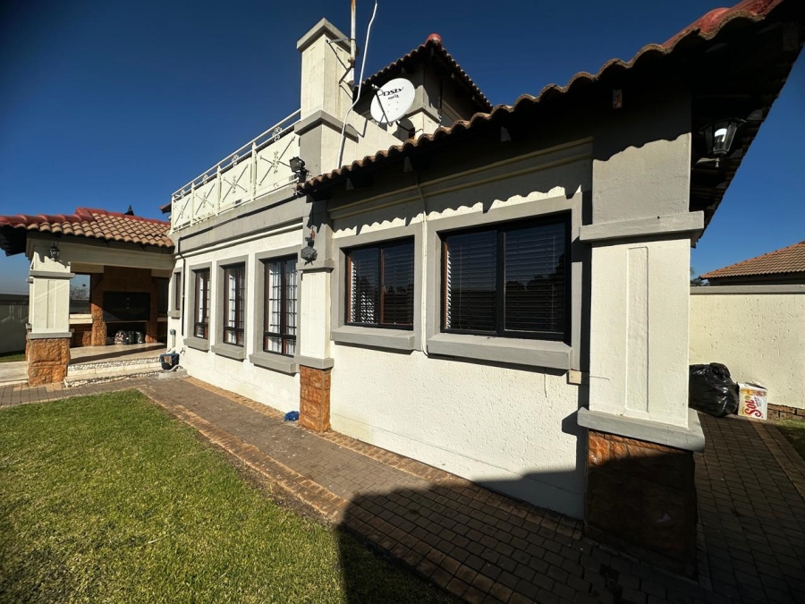 To Let 3 Bedroom Property for Rent in Sunair Park Gauteng
