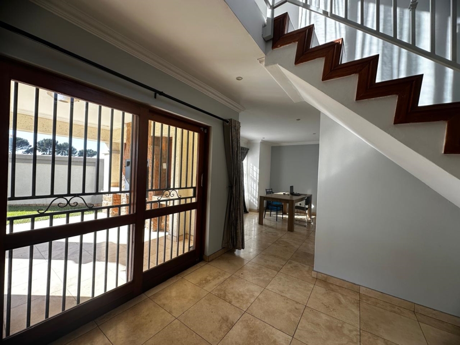 To Let 3 Bedroom Property for Rent in Sunair Park Gauteng