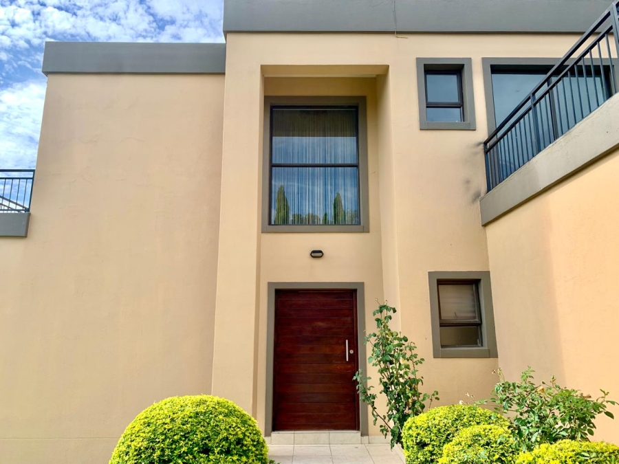 To Let 3 Bedroom Property for Rent in Kyalami Gauteng