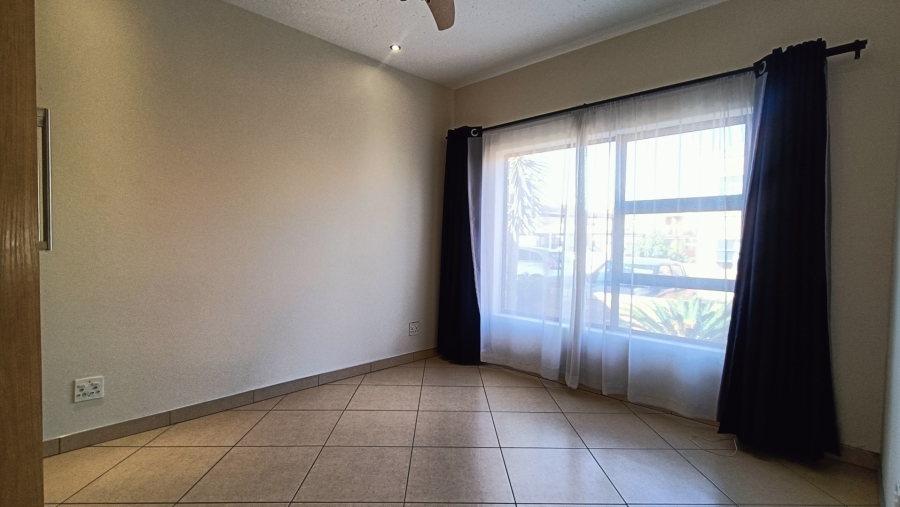 2 Bedroom Property for Sale in Liefde en Vrede Gauteng