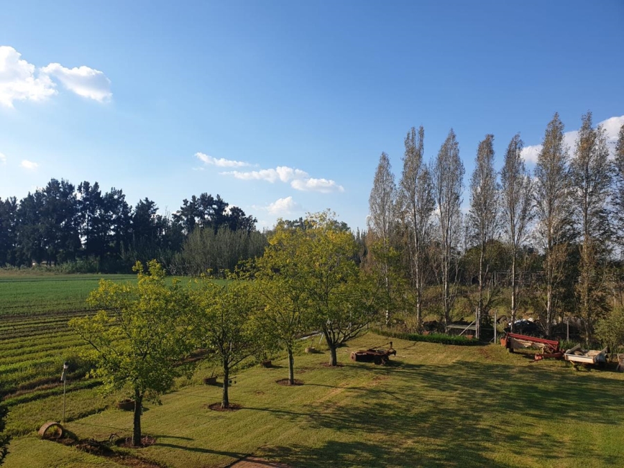 10 Bedroom Property for Sale in Honingneskrans Ah Gauteng