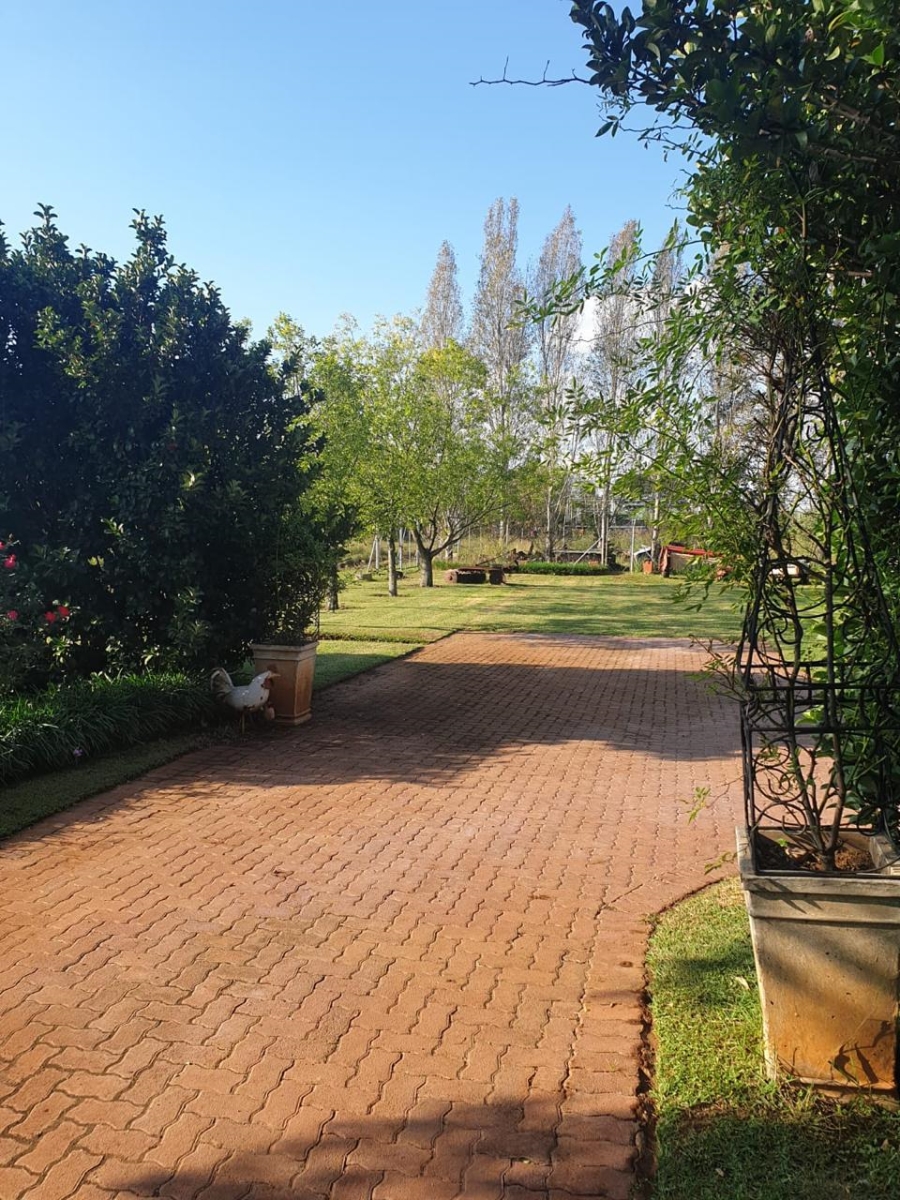 10 Bedroom Property for Sale in Honingneskrans Ah Gauteng