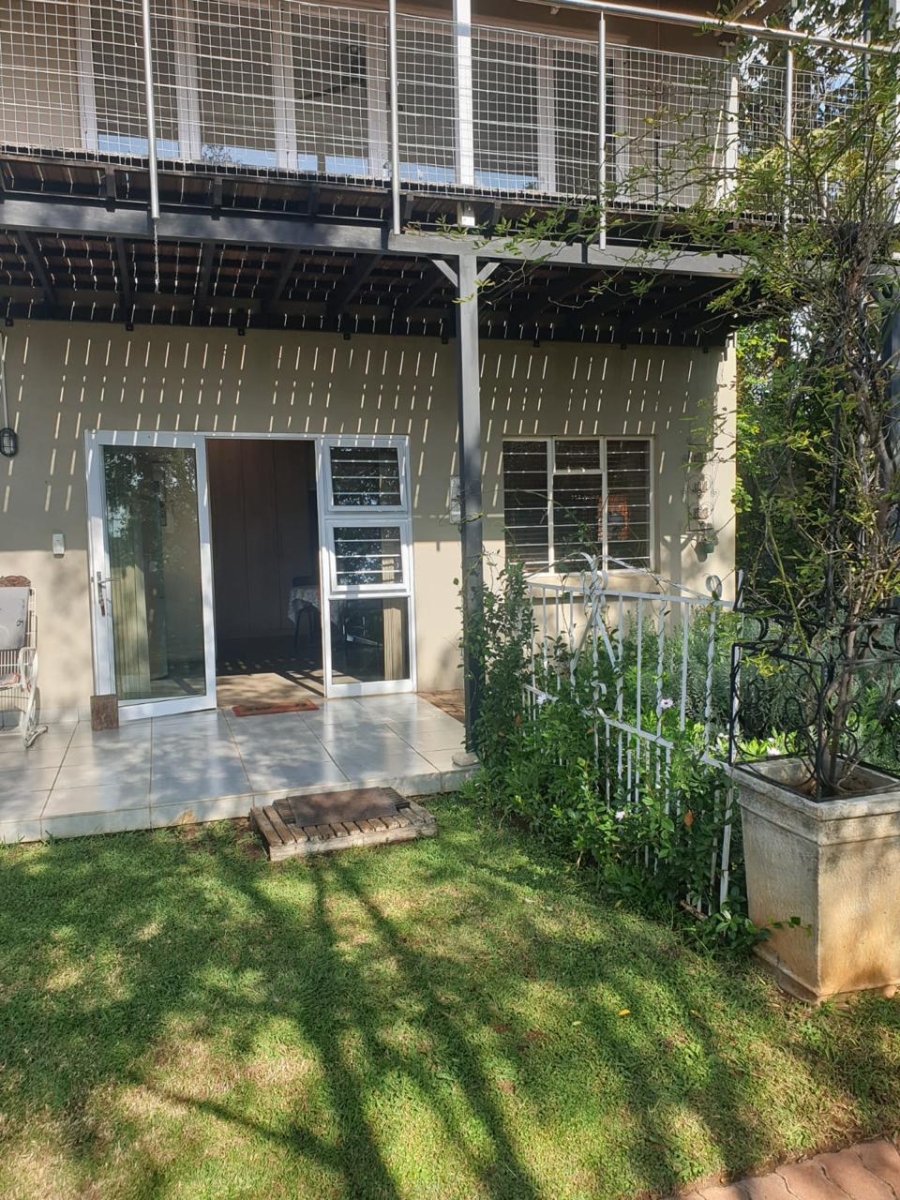 10 Bedroom Property for Sale in Honingneskrans Ah Gauteng