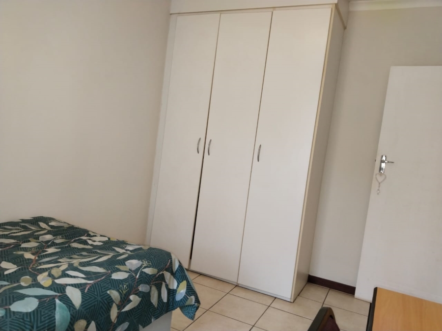 2 Bedroom Property for Sale in Kookrus Gauteng