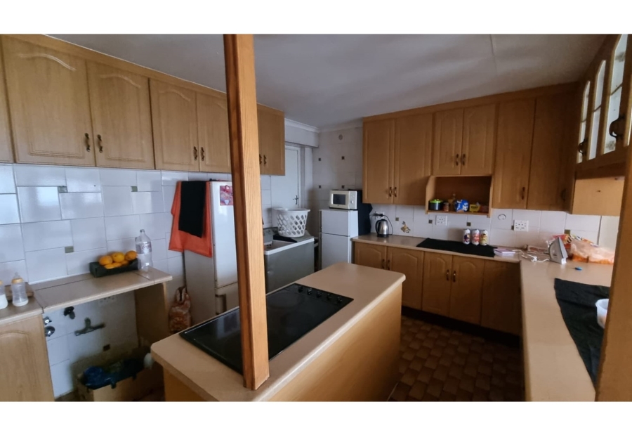4 Bedroom Property for Sale in Petersfield Gauteng