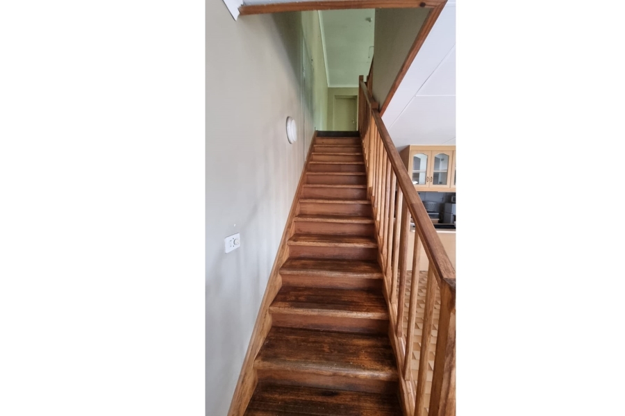 4 Bedroom Property for Sale in Petersfield Gauteng