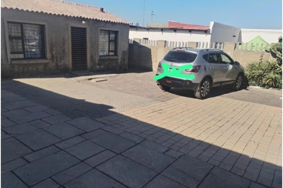 2 Bedroom Property for Sale in Umthambeka Gauteng