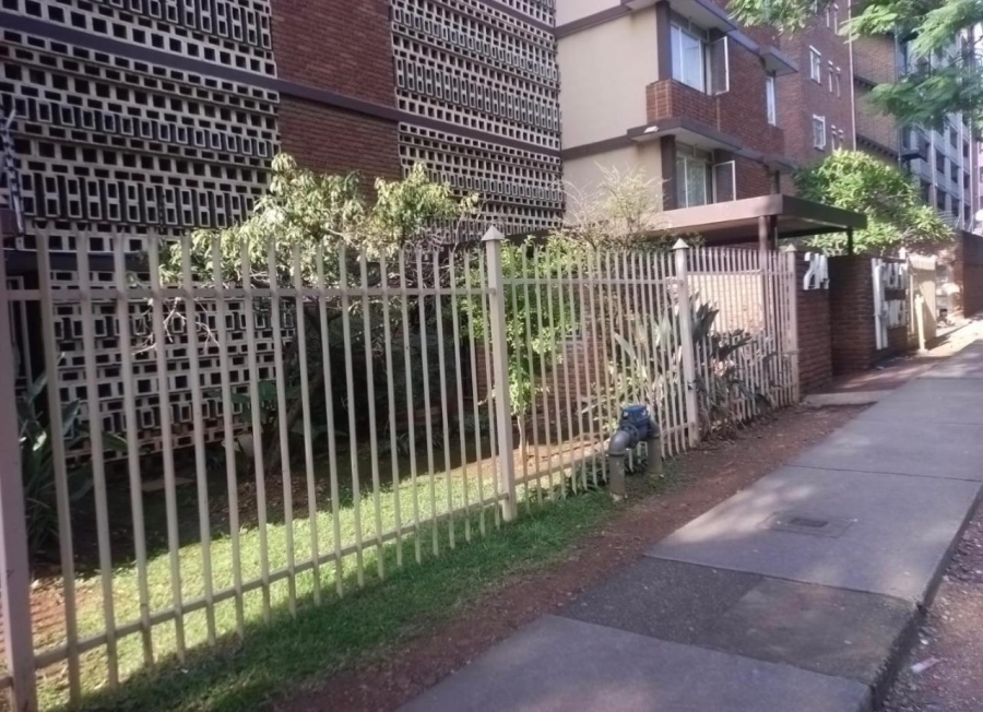 2 Bedroom Property for Sale in Sunnyside Gauteng
