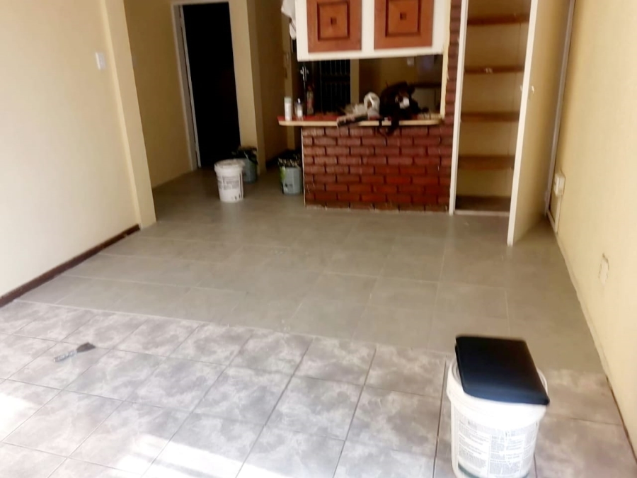 2 Bedroom Property for Sale in Sunnyside Gauteng